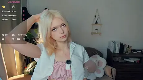 LaureMestler stripchat stream image