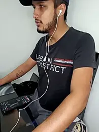 mosmar_20 stripchat stream image