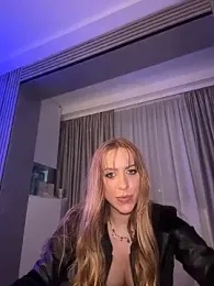 LunaAlya stripchat stream image, 27.03.2026 05:20