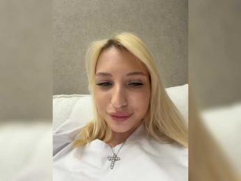 Cristi-Candy bongacams stream image, 27.03.2026 10:10