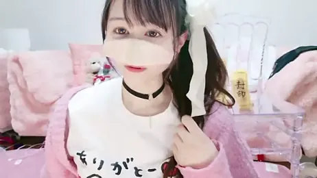 aaanyan stripchat stream image