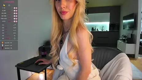 Juicy_Bella stripchat stream image, 29.03.2026 10:10