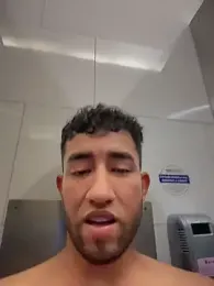 liam_bronw stripchat stream image