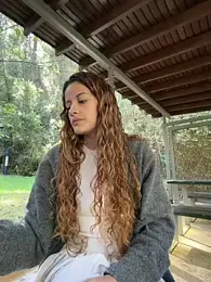 alana15 stripchat stream image