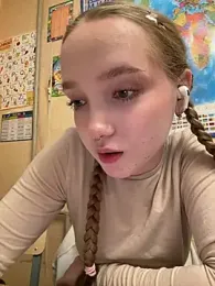 bambi_lu stripchat stream image, 02.04.2026 17:10