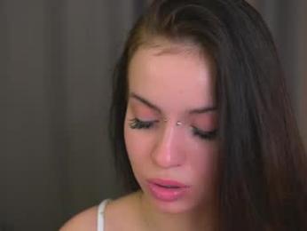 vivid_girls chaturbate stream image, 05.04.2026 09:00
