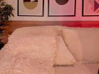 lunaruso camsoda stream image