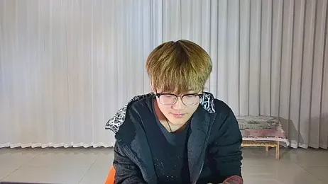 KK-cuteboy stripchat stream image, 07.04.2026 12:10