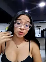 -VICKKY stripchat stream image