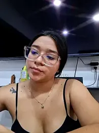 -VICKKY stripchat stream image