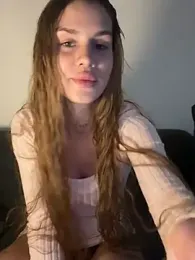 EmiliaCatalina stripchat stream image, 13.04.2026 22:50