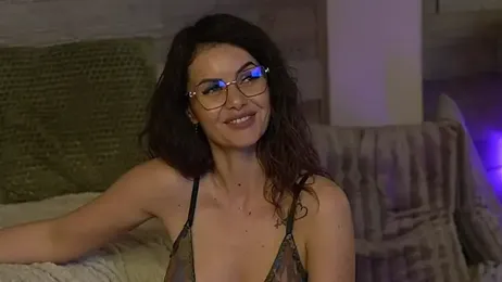 SeductiveMom stripchat stream image, 14.04.2026 03:20