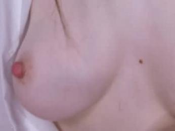 b4by_emilia chaturbate stream image, 15.04.2026 12:00