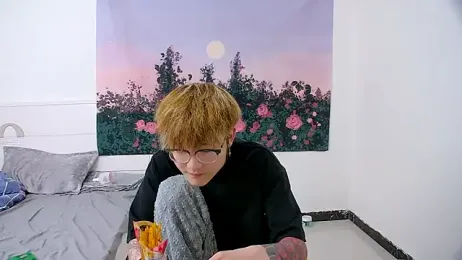 KK-cuteboy stripchat stream image, 15.04.2026 19:10