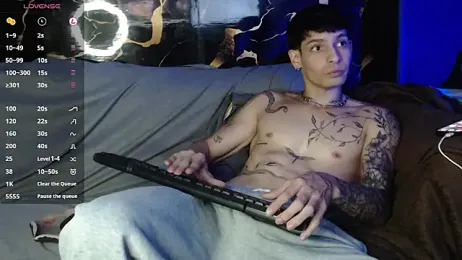Apolo_Hidalgo01 stripchat stream image, 15.04.2026 23:20