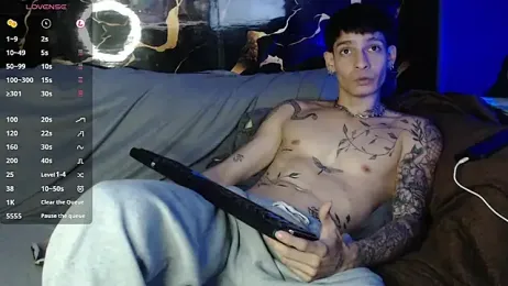 Apolo_Hidalgo01 stripchat stream image, 15.04.2026 23:20
