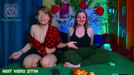 TrickyKitsune stripchat stream image, 16.04.2026 15:40