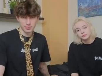 drinklinov chaturbate stream image, 16.04.2026 19:10