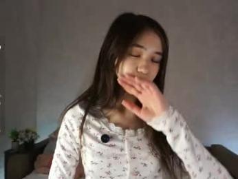 _vi_vi_ chaturbate stream image, 16.04.2026 18:10