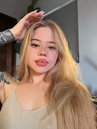 curchez_ stripchat stream image, 17.04.2026 20:20