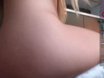 pepperxminthe chaturbate stream image, 22.04.2026 04:20