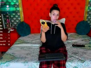 valleriejonnes chaturbate stream image, 24.04.2026 11:30