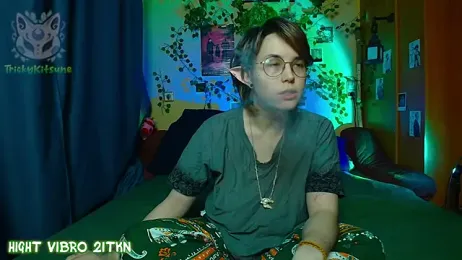 TrickyKitsune stripchat stream image, 30.04.2026 17:40