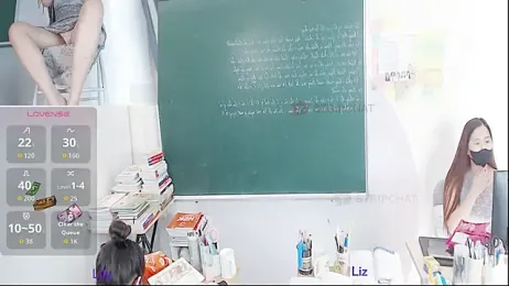 _Math_ stripchat stream image, 02.05.2026 02:20