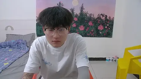 KK-cuteboy stripchat stream image, 04.05.2026 13:00