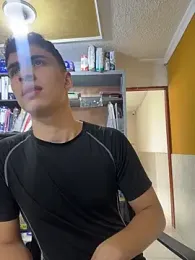 AdrianRinaldi stripchat stream image, 04.05.2026 13:40
