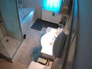 voyeurcam-julmodels-bath-2nd-2 camsoda stream image, 05.05.2026 14:10