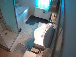 voyeurcam-julmodels-bath-2nd-2 camsoda stream image, 05.05.2026 14:10