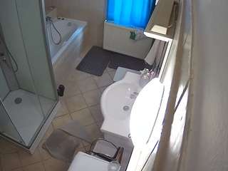 voyeurcam-julmodels-bath-2nd-2 camsoda stream image, 05.05.2026 14:10