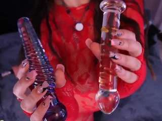 zoe-cruz21 camsoda stream image, 09.05.2026 10:00