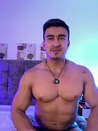 Chris_Clarck stripchat stream image, 09.05.2026 19:20