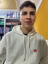 AdrianRinaldi stripchat stream image, 14.05.2026 13:50
