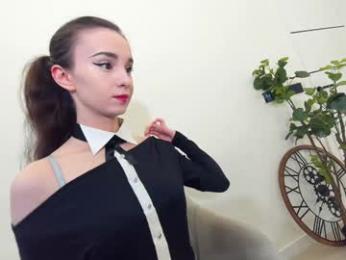 ehotlovea chaturbate stream image, 02.02.2025 00:00