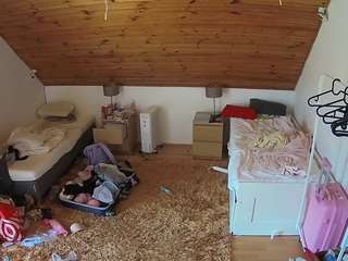 voyeurcam-julmodels-whitebed-3 camsoda stream image, 16.05.2026 16:10