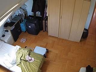 voyeurcam-julmodels-bed-7 camsoda stream image, 16.05.2026 16:10