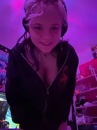Cutiepiespanks stripchat stream image, 21.05.2026 00:30