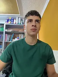 AdrianRinaldi stripchat stream image, 24.05.2026 15:30