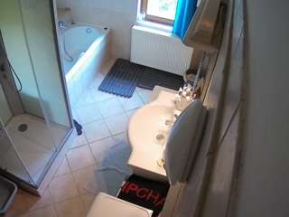 voyeurcam-julmodels-bath-2nd-2 camsoda stream image, 28.05.2026 11:30