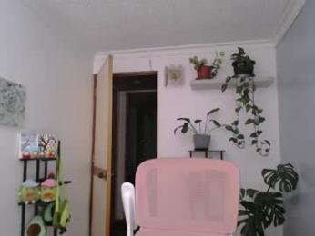 littlelaksmi chaturbate stream image, 01.06.2026 21:50
