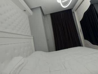 ehotlovea chaturbate stream image, 03.06.2026 01:00