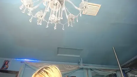 ADRIANNA_FOX stripchat stream image, 04.06.2026 05:30