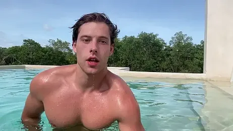 alex_islivee stripchat stream image, 05.06.2026 17:20