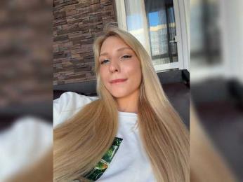 Cristi-Candy bongacams stream image, 07.06.2026 04:00