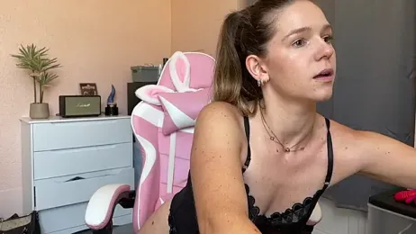 lucie_mehott stripchat stream image, 07.06.2026 09:00