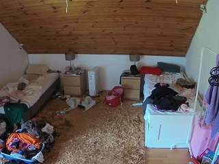 voyeurcam-julmodels-whitebed-3 camsoda stream image, 16.06.2026 07:40