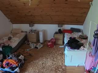 voyeurcam-julmodels-whitebed-3 camsoda stream image, 16.06.2026 07:40